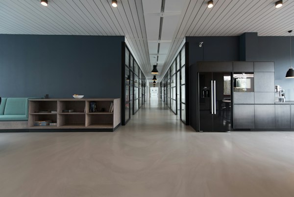 AmStrat Data office
